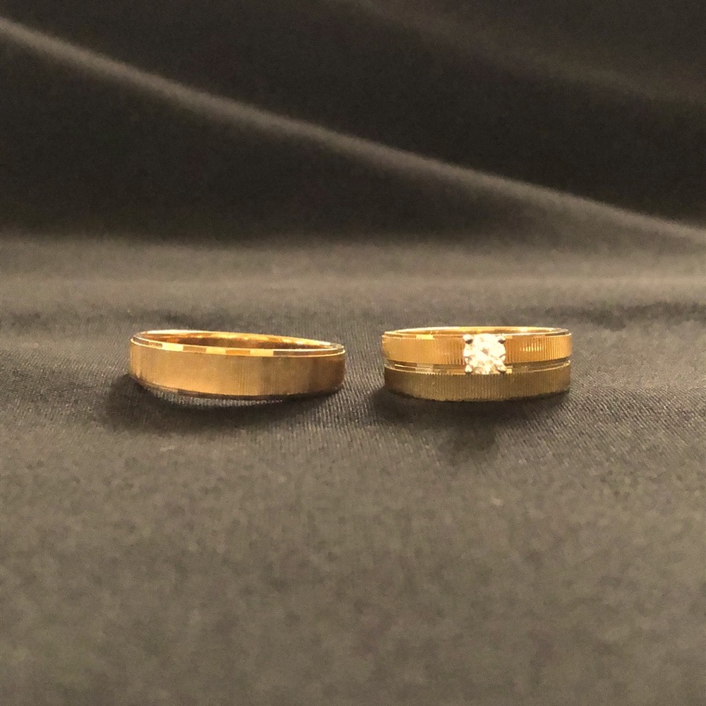 His and Hers Travel Wedding Ring Set